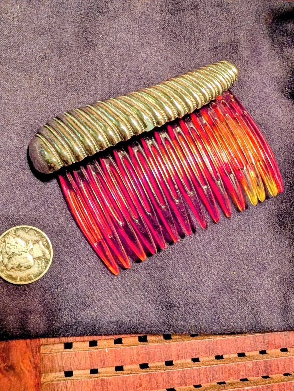 Decorative Red-Orange Tortoiseshell Hair Comb with Silver Tone Accent